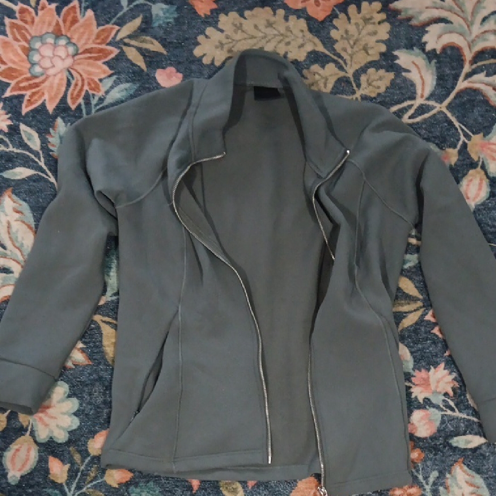 Women's Gray Jacket